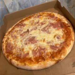 Pizza prosciutto